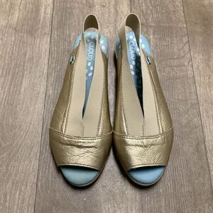 Womens Cloud Caliber Slingback Slip On Metallic‎ Sandals